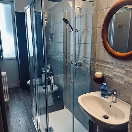 Apartment Station *